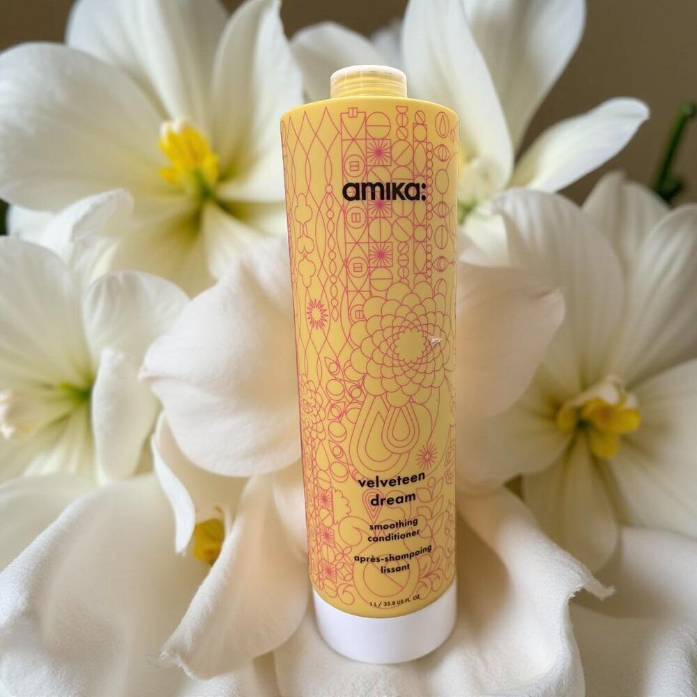 Amika Velveteen Dream Smoothing  Conditioner 33.8 oz